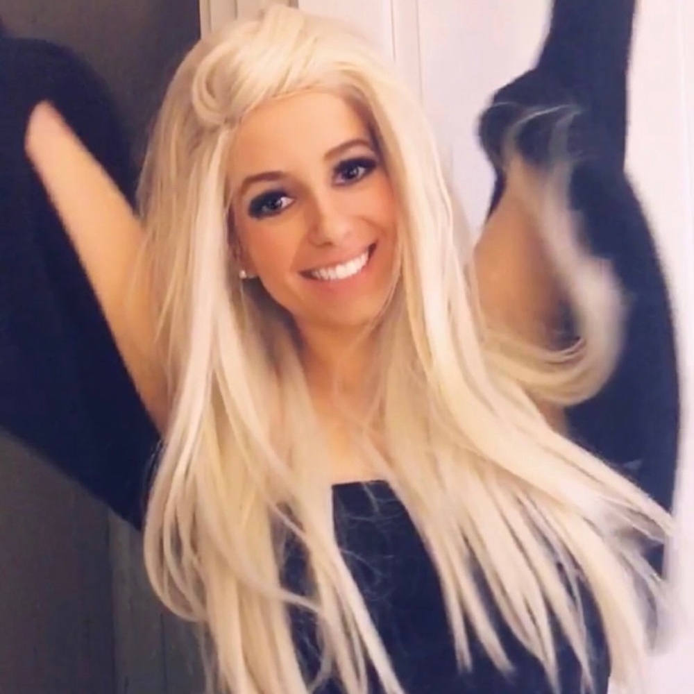 BLONDE WIG - PLATINUM BLONDE REALISTIC WIG!!
